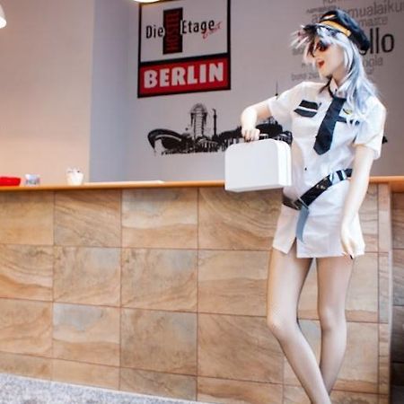 Hostel Die Etage East Berlin Exterior foto